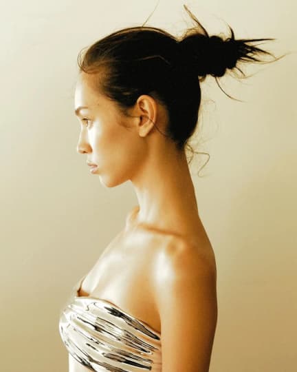 水原希子 乳首