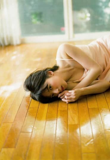 橋本奈々未 おっぱい