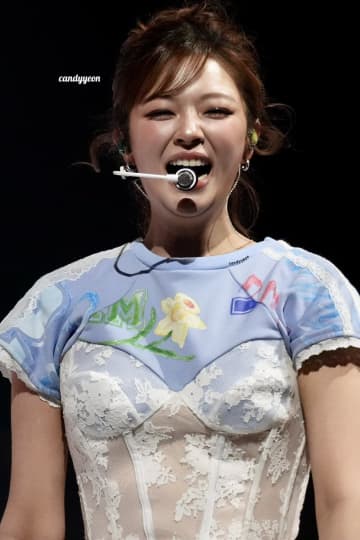 TWICE エロ 流出