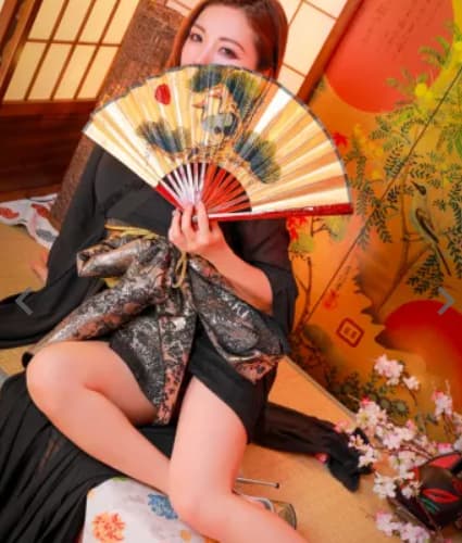 女性
