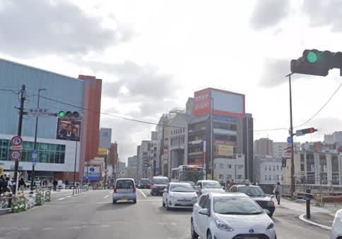 春吉橋東交差点