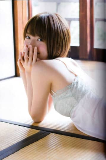 橋本奈々未 おっぱい