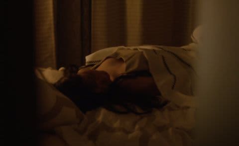 深川麻衣のエロい流出画像で大興奮！