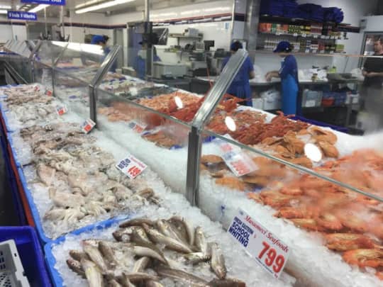 オーストラリア