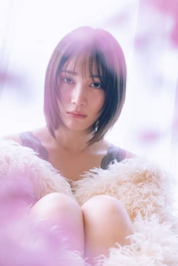 中村ゆりか おっぱい