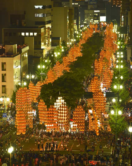 秋田竿燈祭り