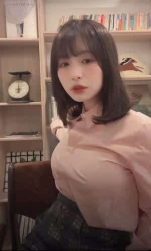 長濱ねる