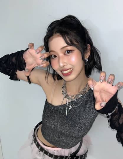 IS:SUE(イッシュ) エロ