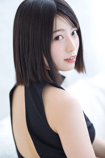 東村芽依 エロ