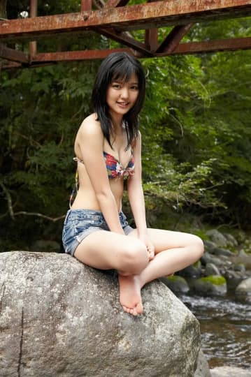 真野恵里菜 エロ