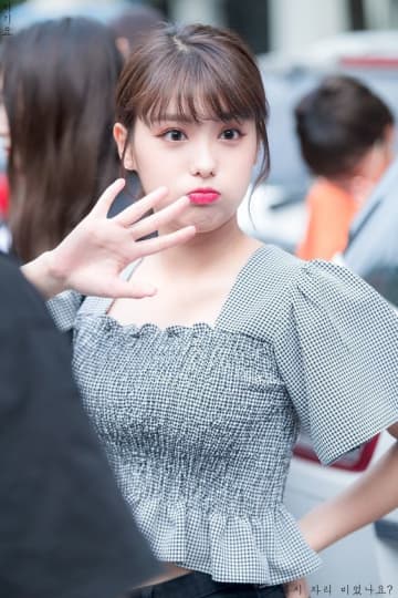 MOMOLAND(モモランド) 流出