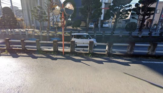 行き止まりT字路