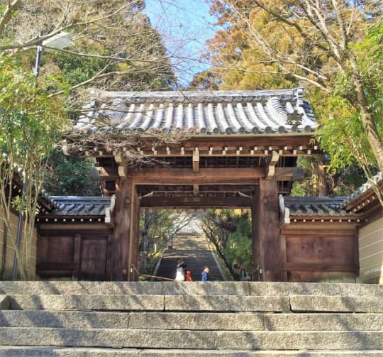 虚空蔵法輪寺山門