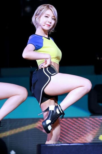 KPOPアイドル エロ