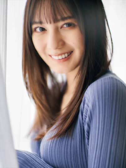 小坂菜緒 おっぱい