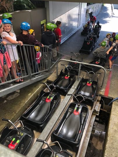 乗り物リュージュ ②