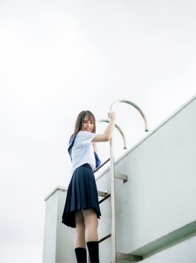 小坂菜緒 おっぱい