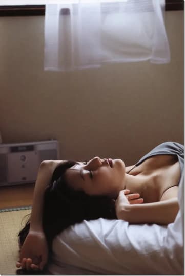 真野恵里菜 エロ