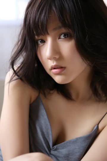 真野恵里菜 エロ