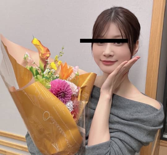 女性