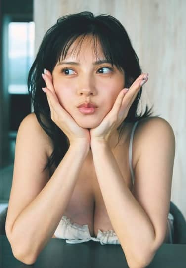 桃月なしこ