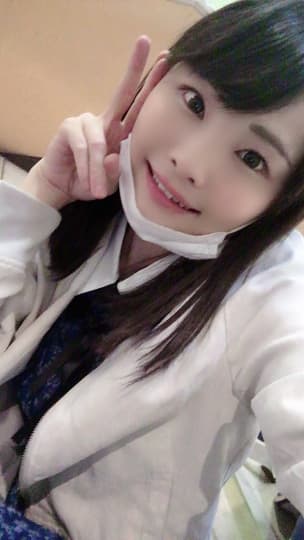 初芽里奈