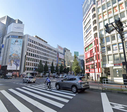 宝島24 西新宿店