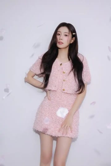 カン・ヘウォンのエロいまんすじでもっこり