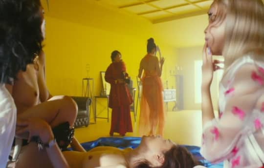 筒井真理子 エロ