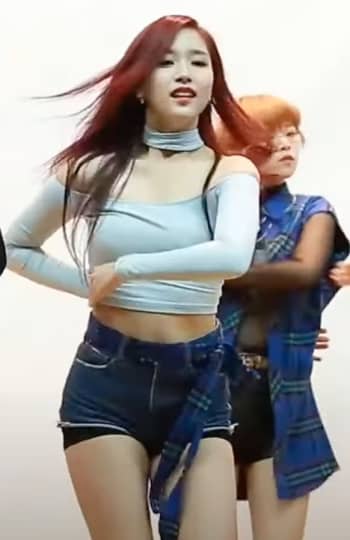 TWICE エロ 流出