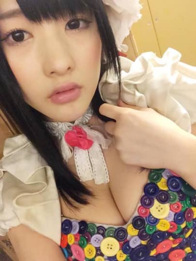 神谷えりな おっぱい