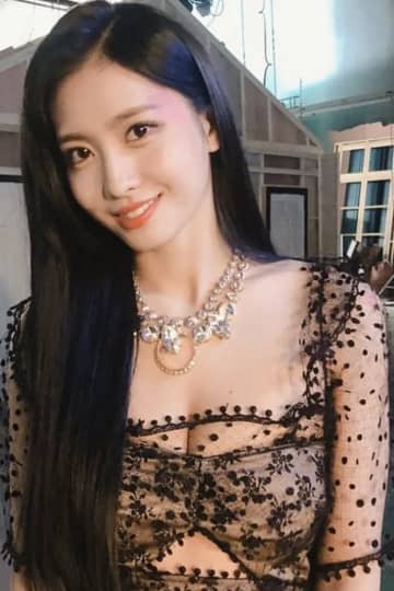 TWICE Momo(モモ) エロ