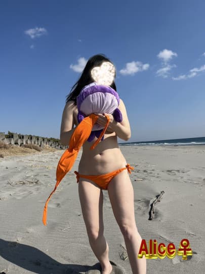 𝙲𝚑𝚊𝚛𝚕𝚎𝚜さんより