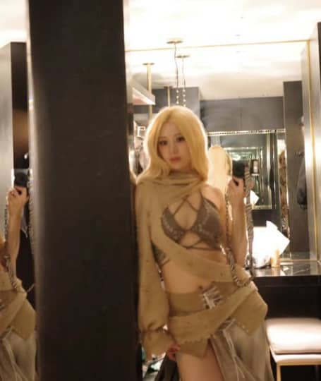 LE SSERAFIM(ルセラフィム) エロ