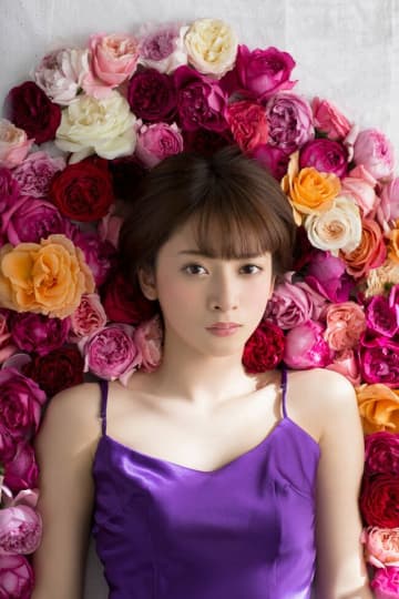 橋本奈々未 おっぱい