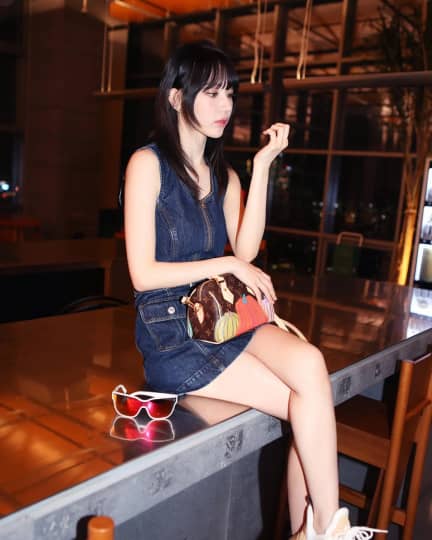 宮脇咲良 エロ