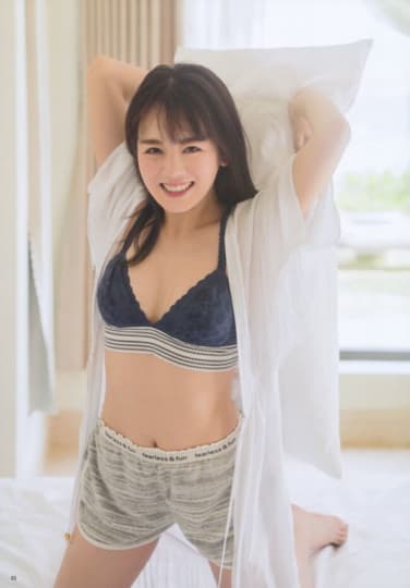 伊原六花 おっぱい