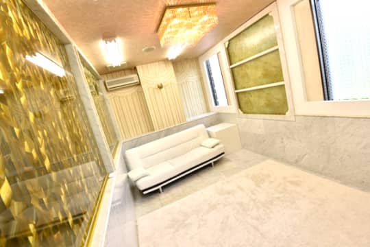 アミューズへの行き方