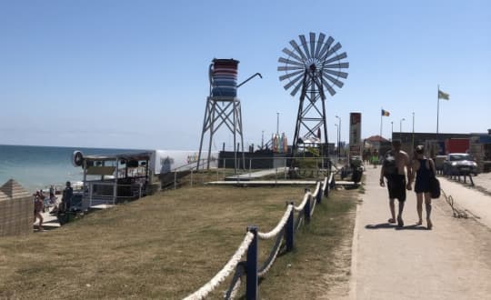 夏のバマ・ベケ