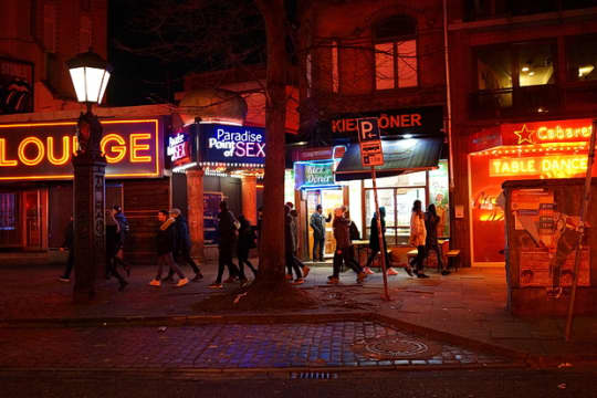 SOHOの風俗街にて一枚