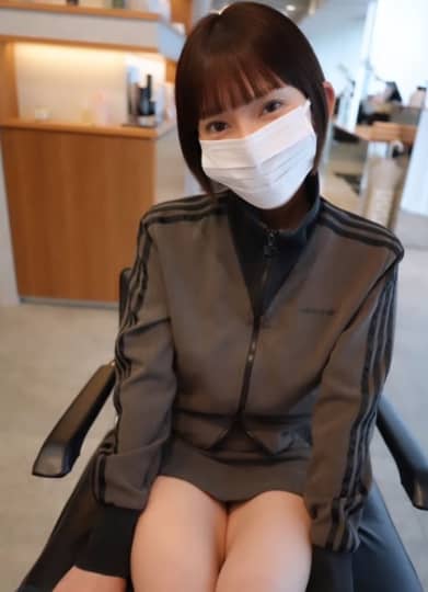 丸の内olレイナ