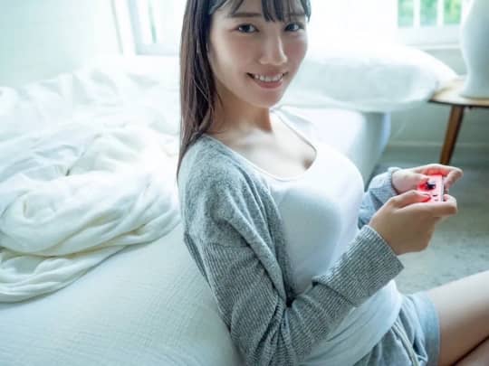河田陽菜 おっぱい