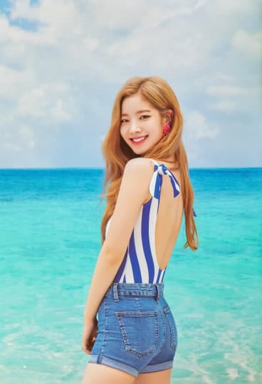 TWICE エロ 流出