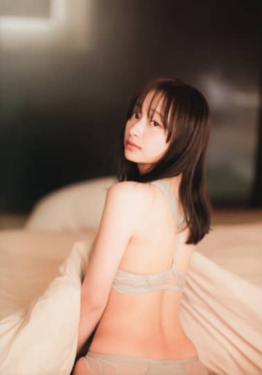 影山優佳