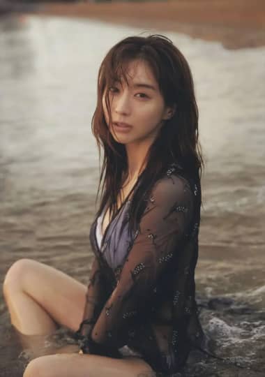 田中みな実 おっぱい