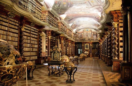 クレメンティヌムの図書館