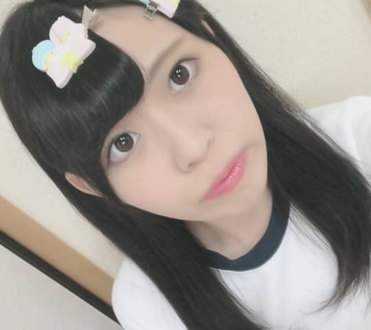 藍色りりか