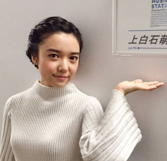上白石萌音 おっぱい