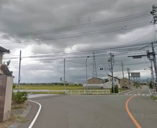 シャトールージュの行き方