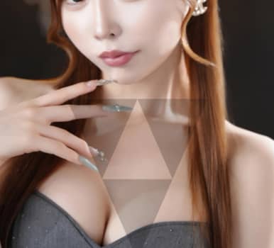 女性